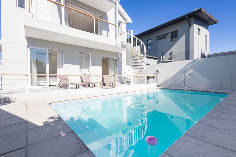 2 Bedroom Property for Sale in Sagewood Western Cape